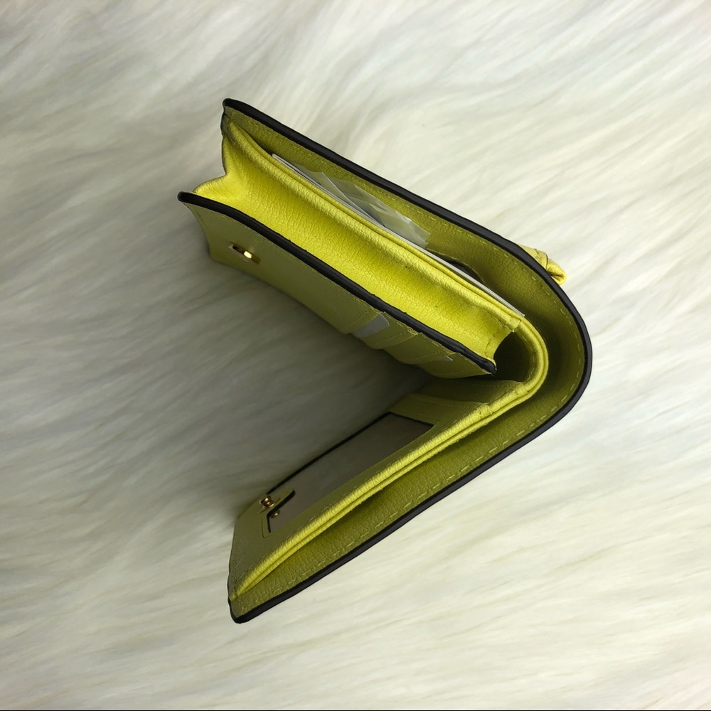 Michael Kors Carryall Card Case Wallet - Picture 6 of 8